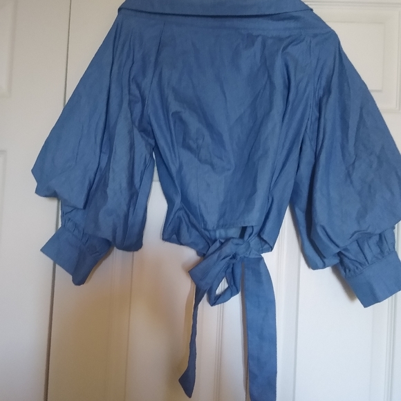 Cropped top - Picture 2 of 2